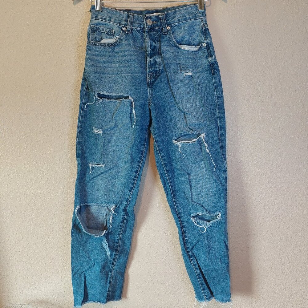 Forever 21 Premium Ripped Jeans Sz 25